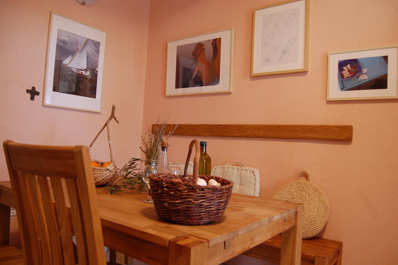 Makii Apartment *