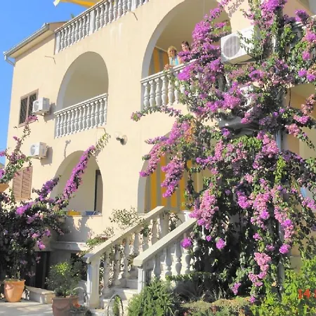 Apartments Makii Biograd Na Moru Exterior photo