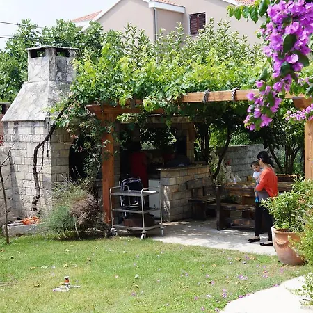 Apartments Makii Biograd Na Moru Exterior photo